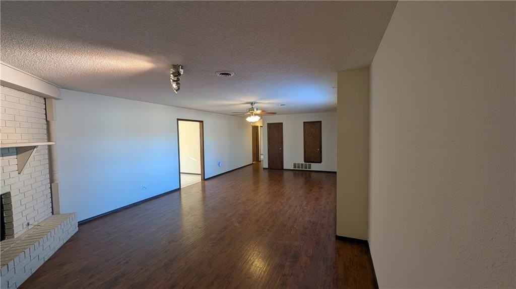 2225 E Jonquil Rd - Photo 4 of 18