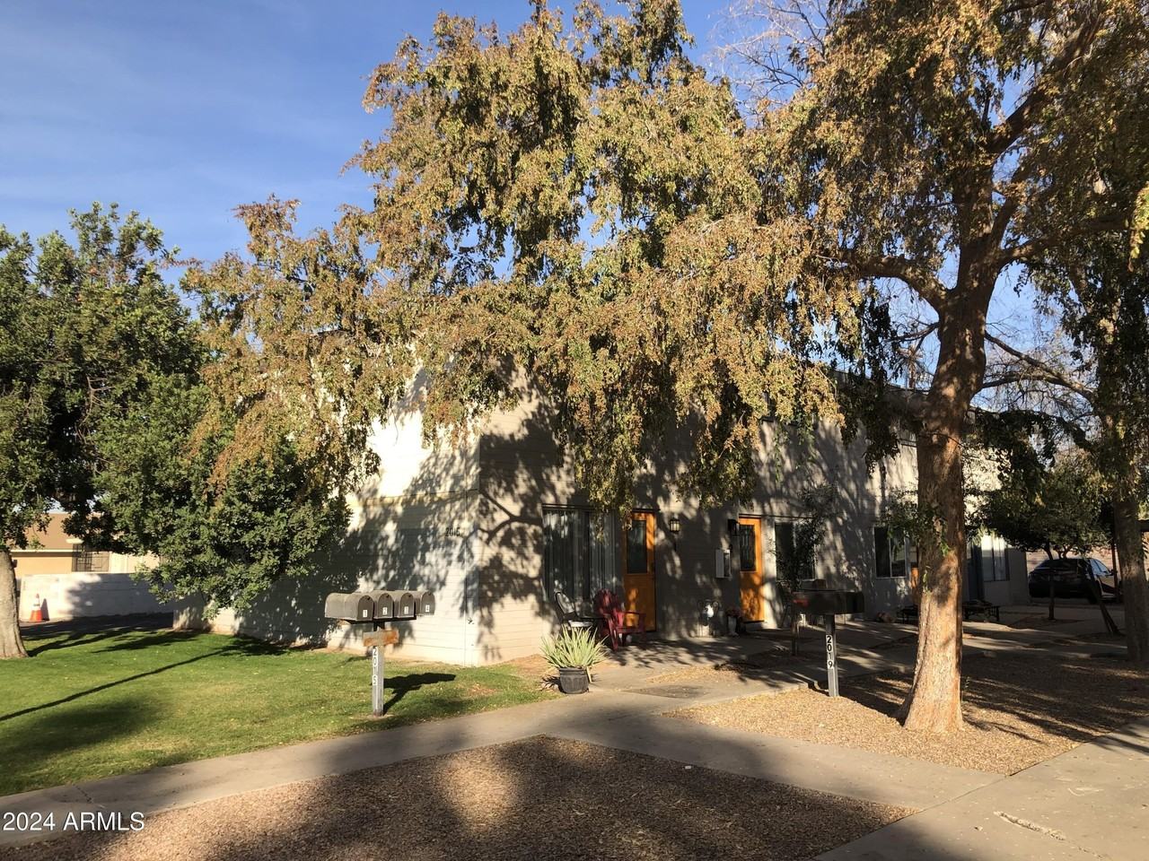 2015 S Granada Dr Apt 1 #1 - Photo 4 of 42