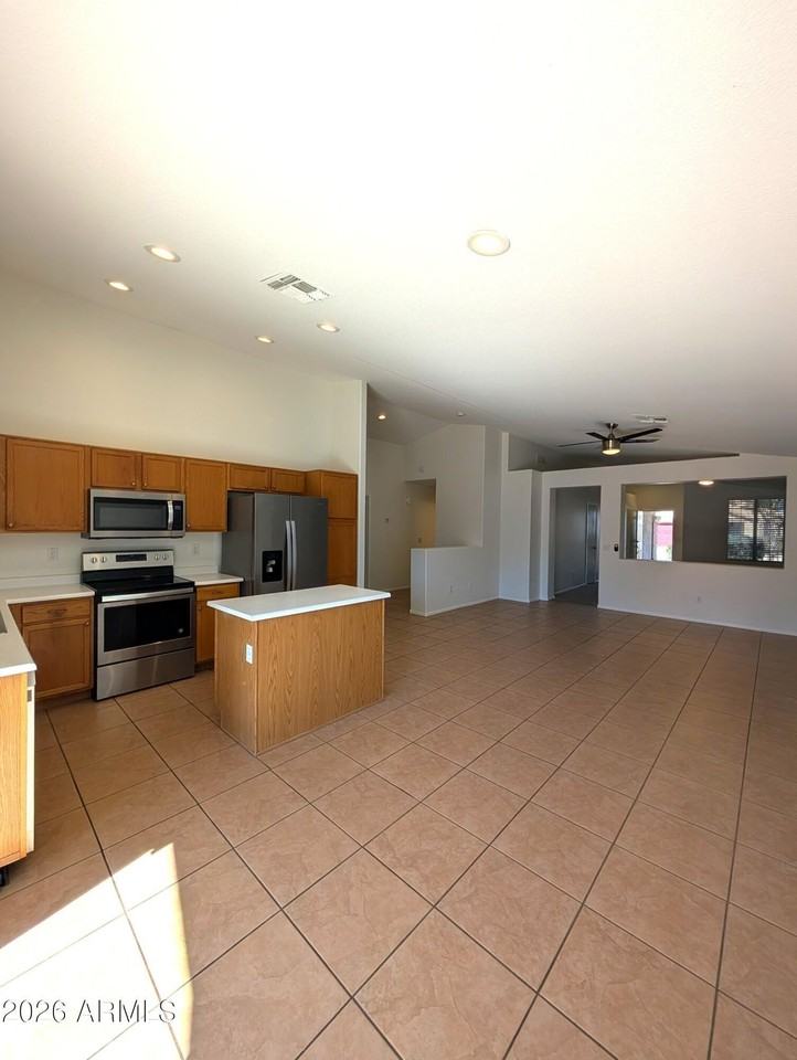 2471 E Derringer Way - Photo 6 of 24