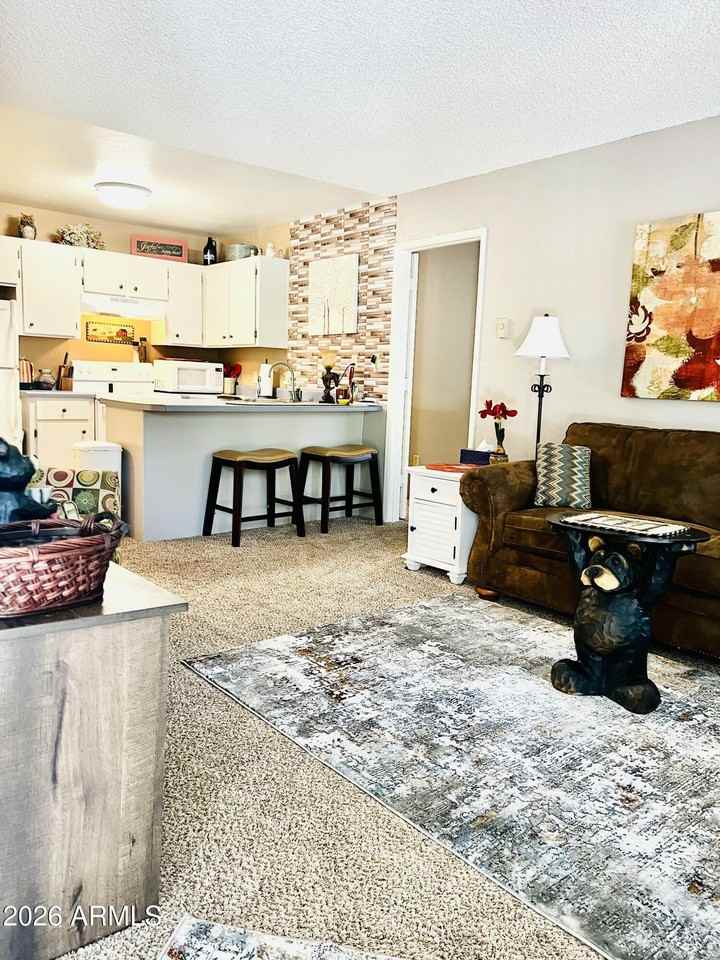 2700 S White Mountain Rd Apt 1126 #1126 - Photo 3 of 32