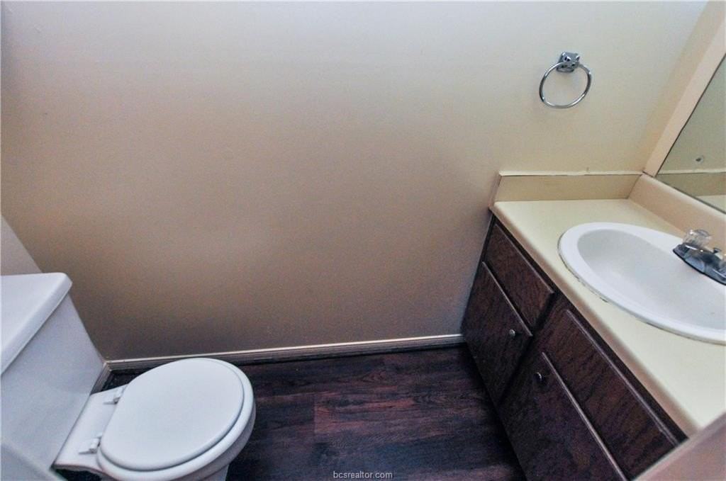 1805 Woodsman Dr #C - Photo 6 of 10