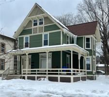 featured image of 105 Spruce St Apt 3 #3