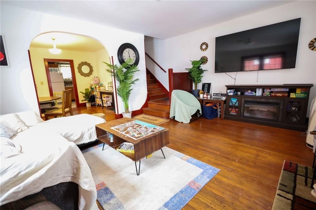 610 Mitchell St - Photo 3 of 22