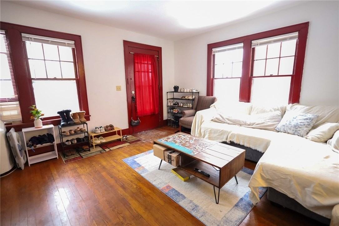 610 Mitchell St - Photo 4 of 22