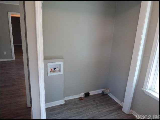 901 S Harrison St - Photo 6 of 14