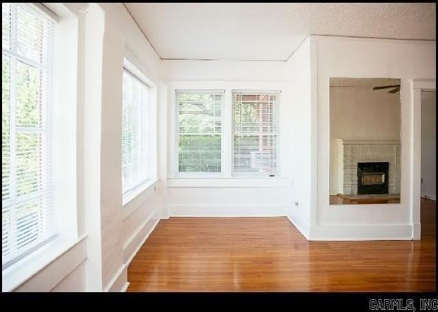 312 Barton St Unit A - Photo 4 of 18