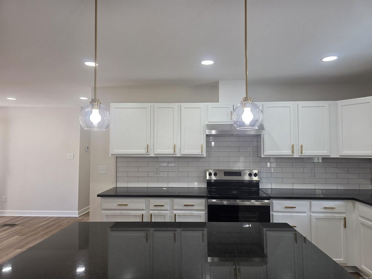 13912 Alexander Rd - Photo 5 of 20