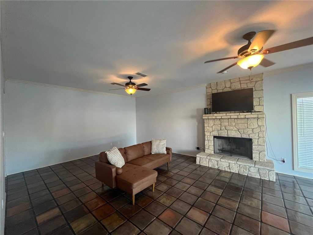 13614 Camino De Oro Ct - Photo 2 of 23