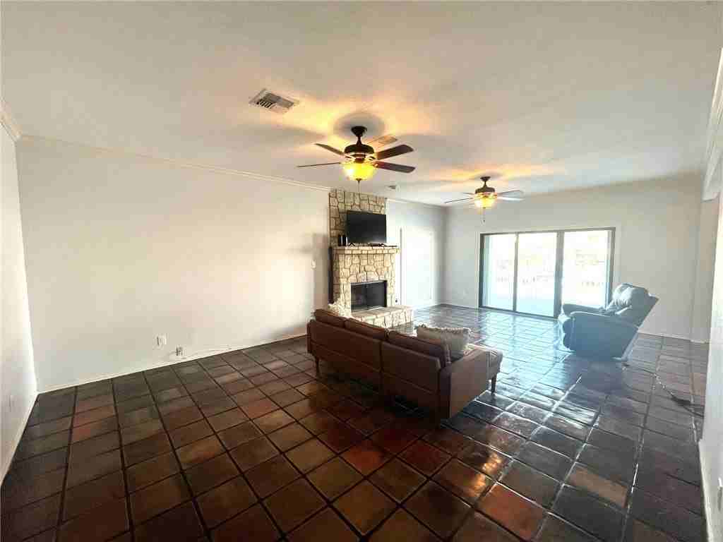 13614 Camino De Oro Ct - Photo 5 of 23