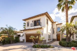 546 N Indian Canyon Dr - Photo 1 of 1