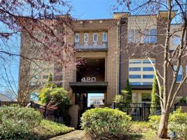 featured image of 420 Queens Rd Apt 1 #1