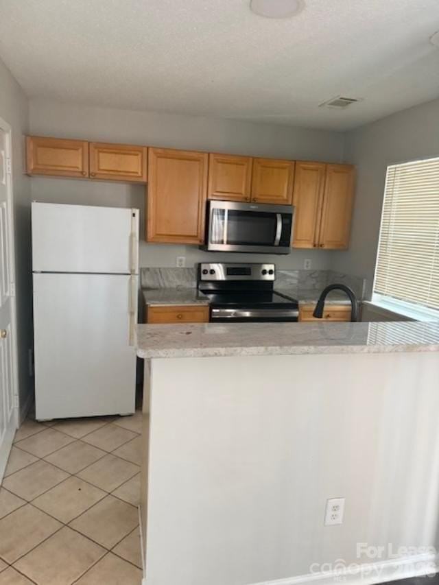 11116 Pimlico Dr - Photo 3 of 7