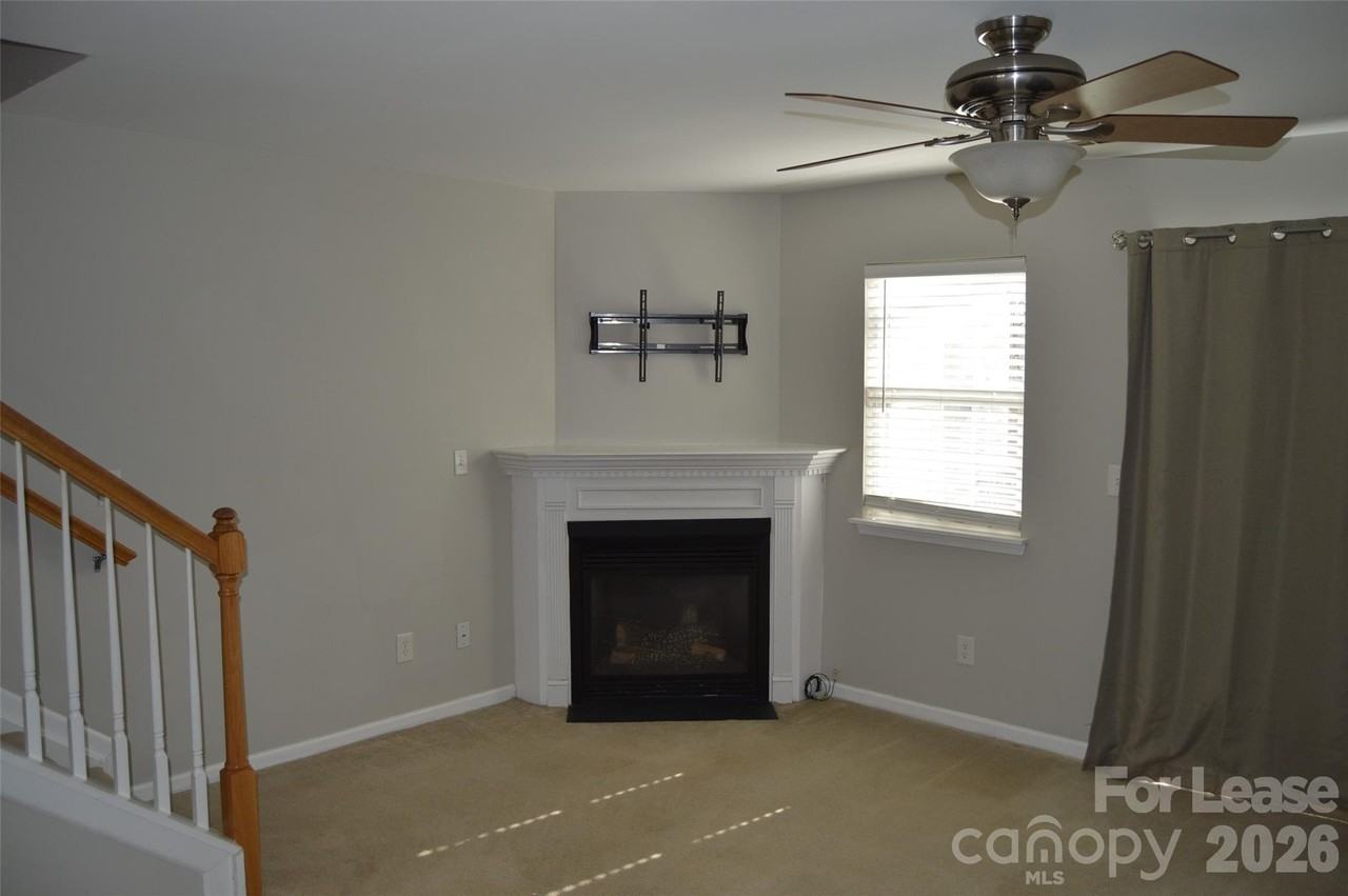 154 Limerick Rd Unit C #C - Photo 4 of 14