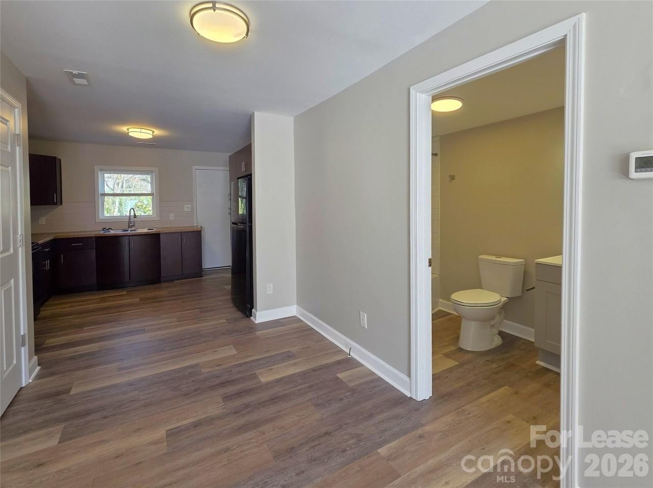 1320 Ware Ave - Photo 7 of 17