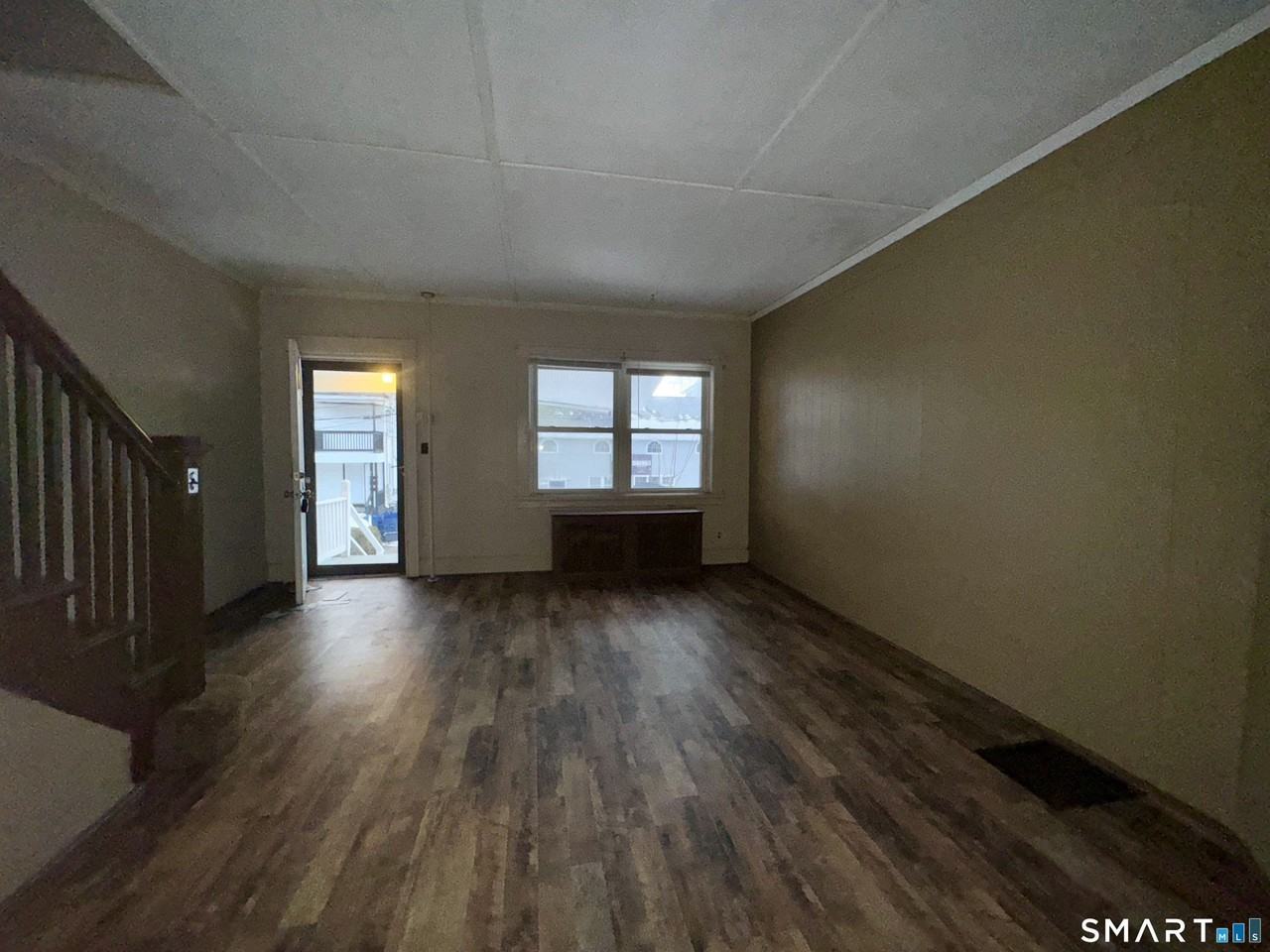 45 Ives St - Photo 3 of 9