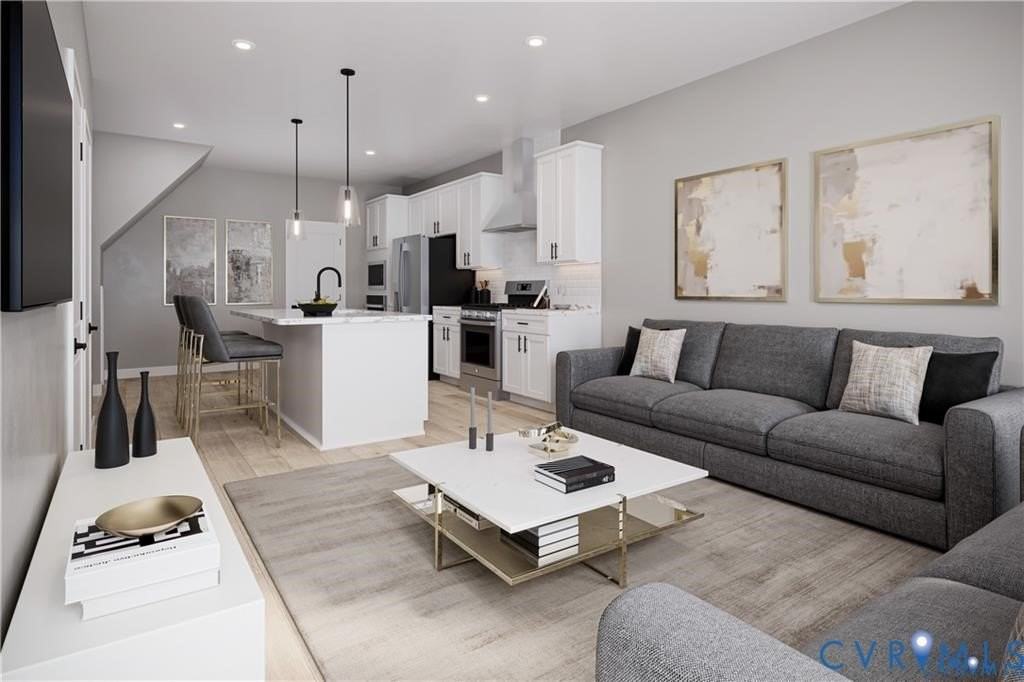 2807 Calgary Ln - Photo 2 of 14