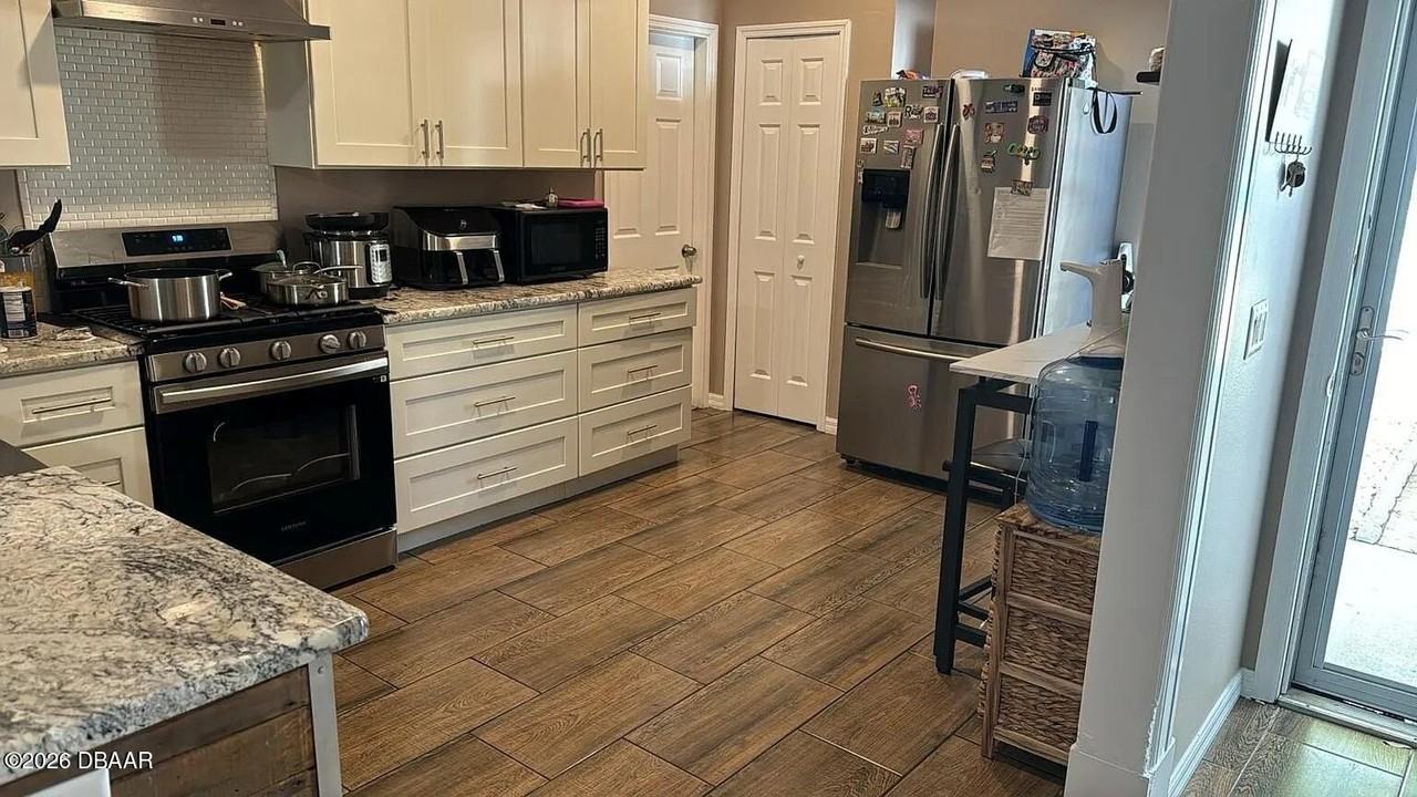 355 Heritage Estates Ln - Photo 3 of 4