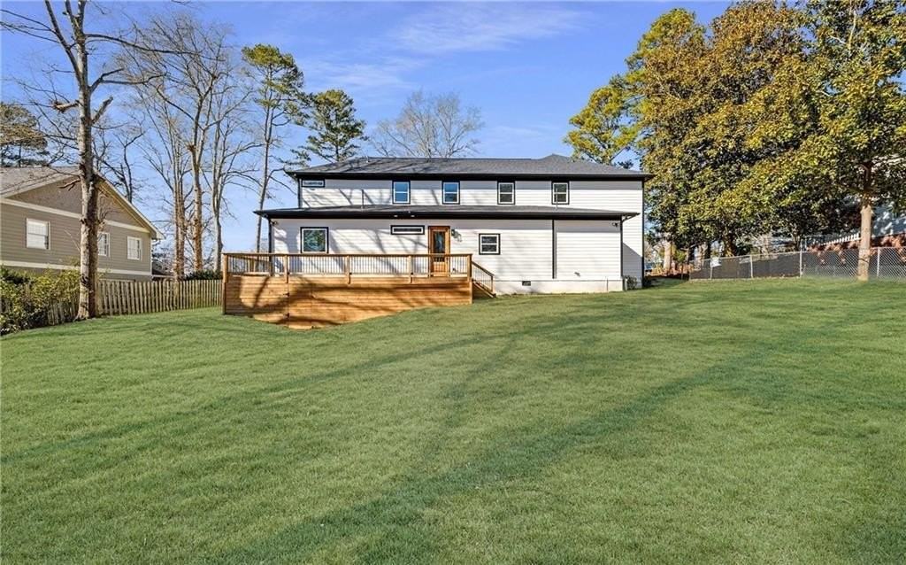 537 Stillwood Dr - Photo 4 of 32