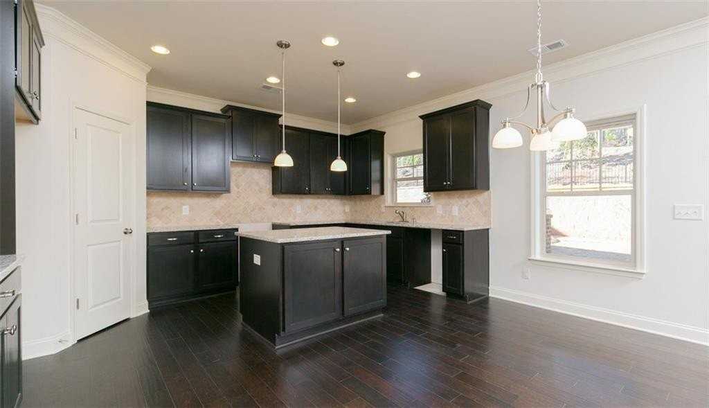 4128 Bradbury Ln - Photo 6 of 9