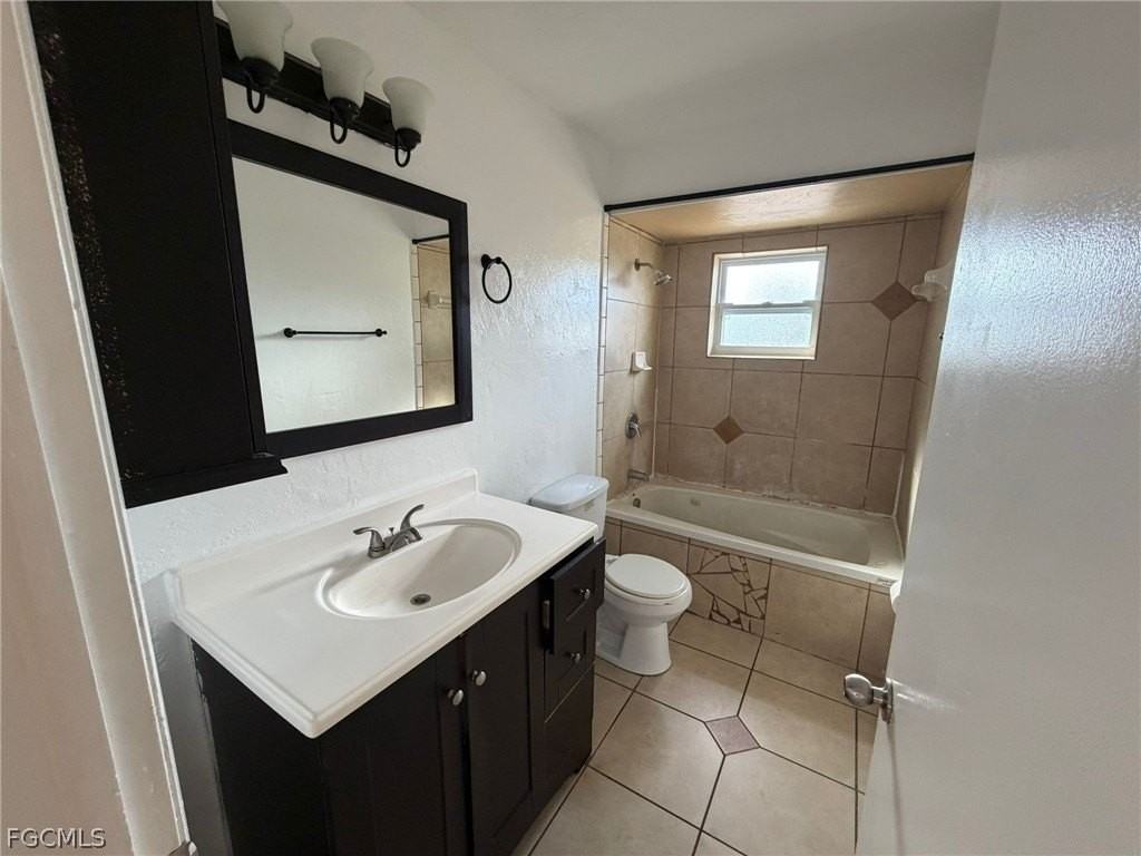 6192 Markland Ave - Photo 7 of 10