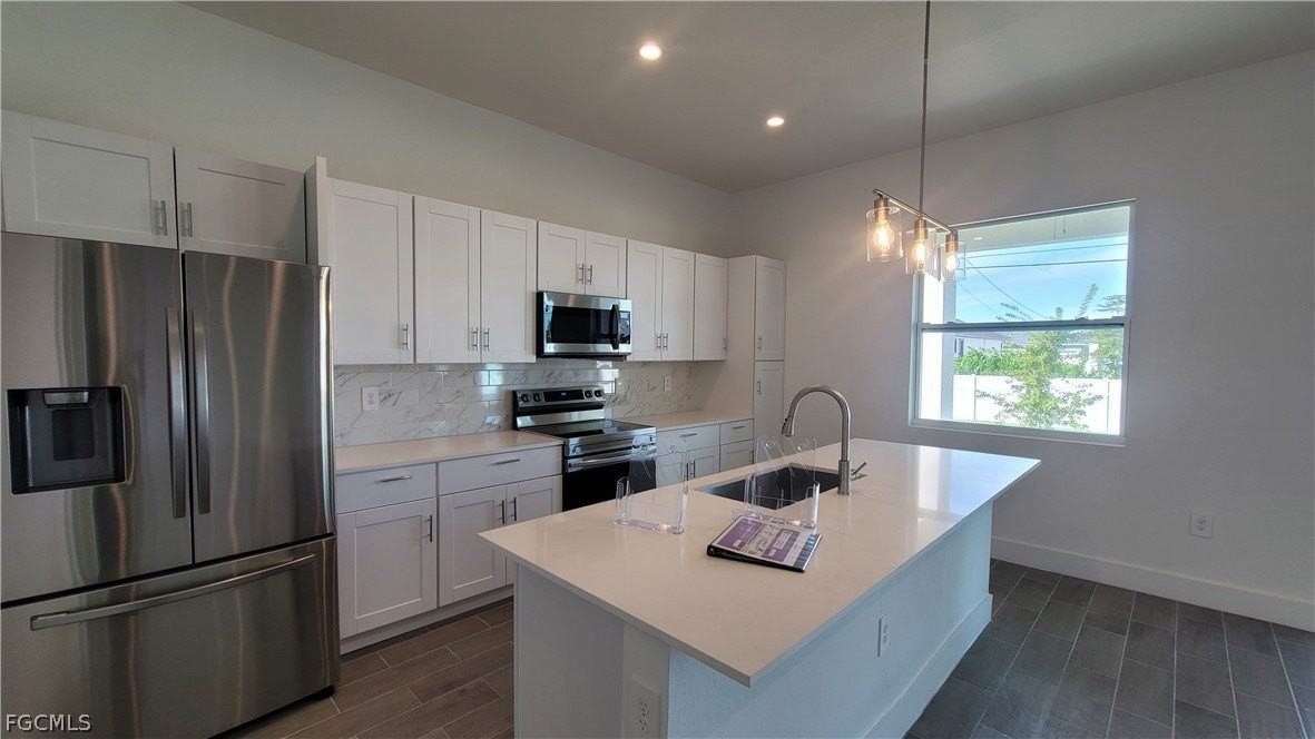 412 Sw 28th Ave - Photo 7 of 31