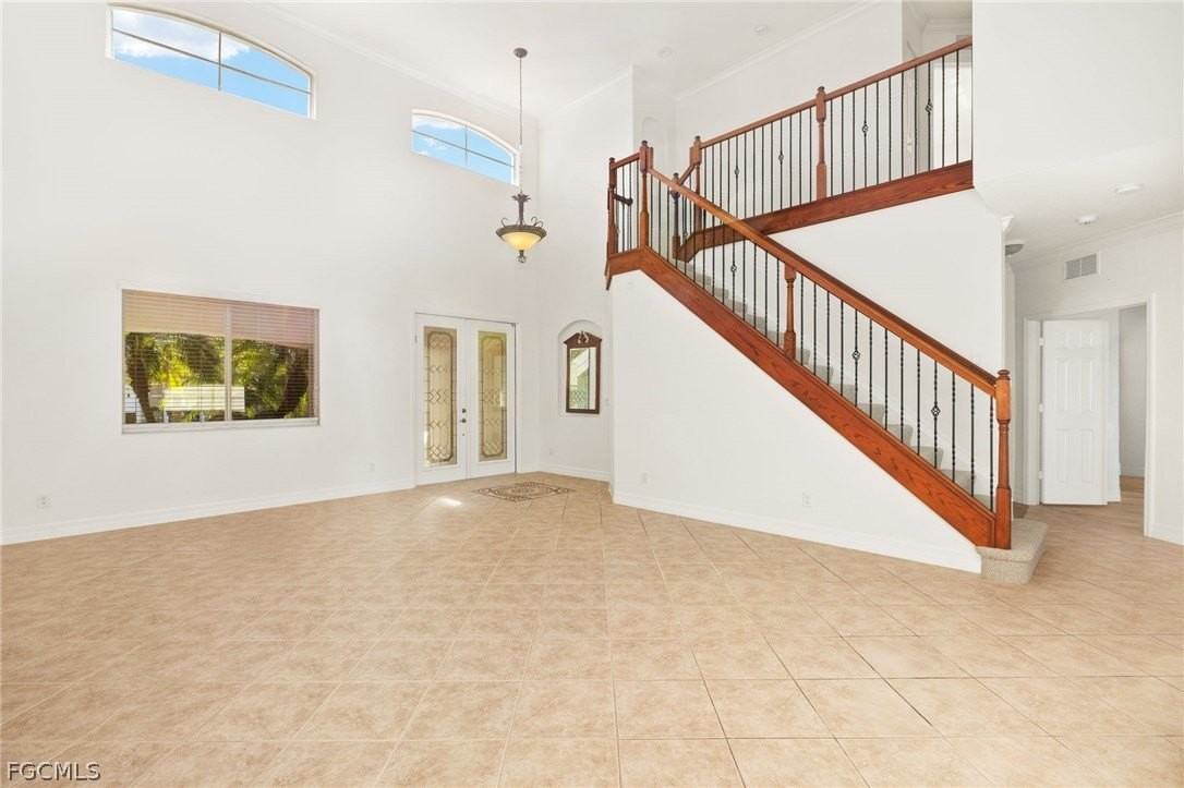 17030 Tremont St - Photo 4 of 35