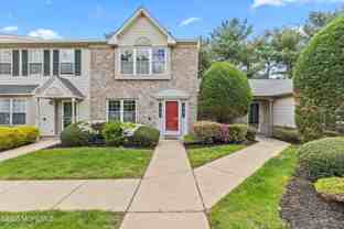 8 Ambrose Ln - Photo 1 of 1