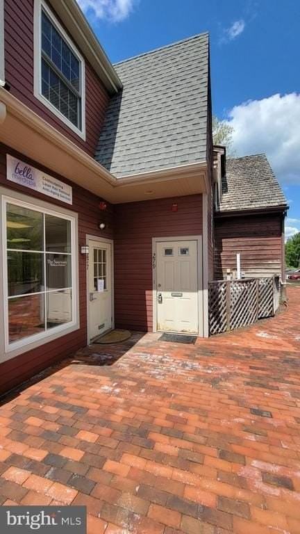 295 N Sycamore St #279 - Photo 6 of 13