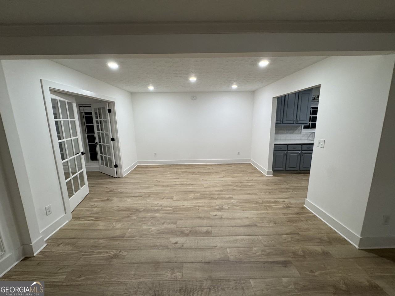 5455 Forest Falls Dr - Photo 4 of 14