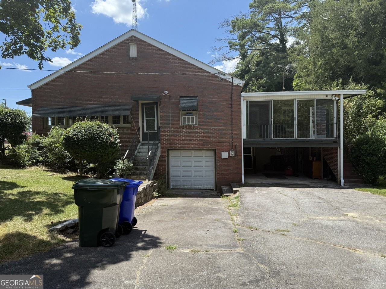 998 Highland Cir Se - Photo 4 of 30