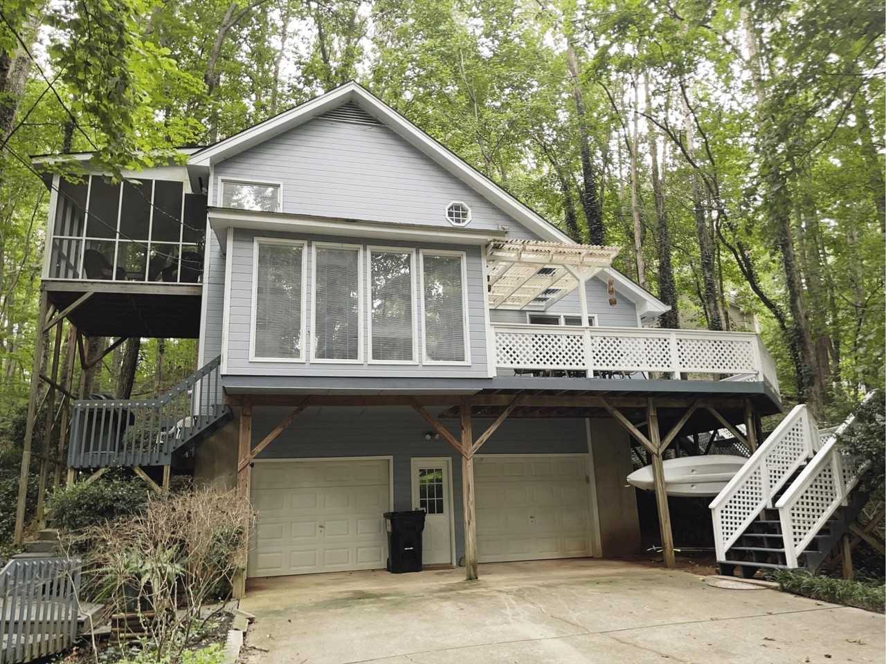 4049 Skyline Dr - Photo 4 of 28