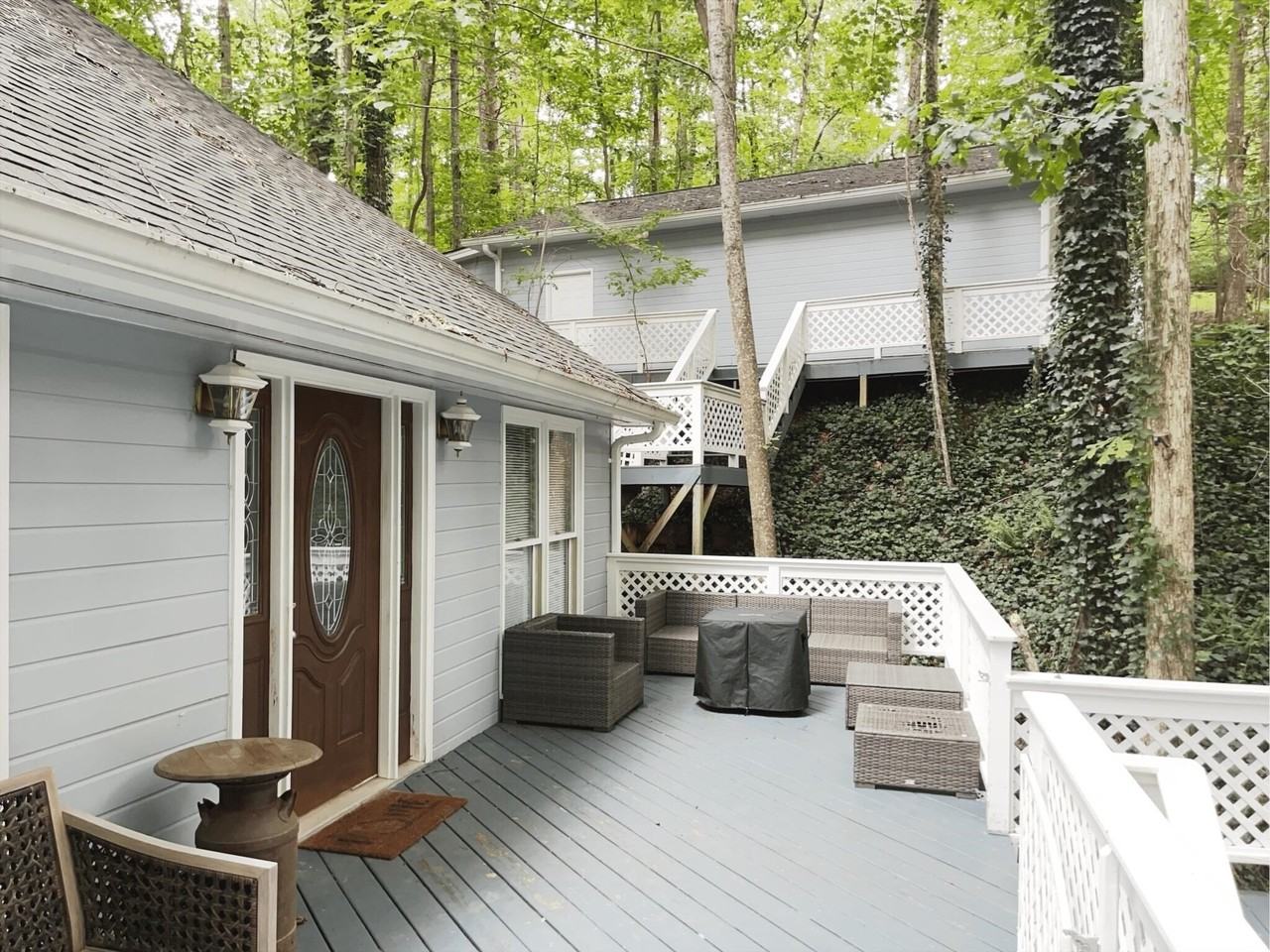 4049 Skyline Dr - Photo 6 of 28