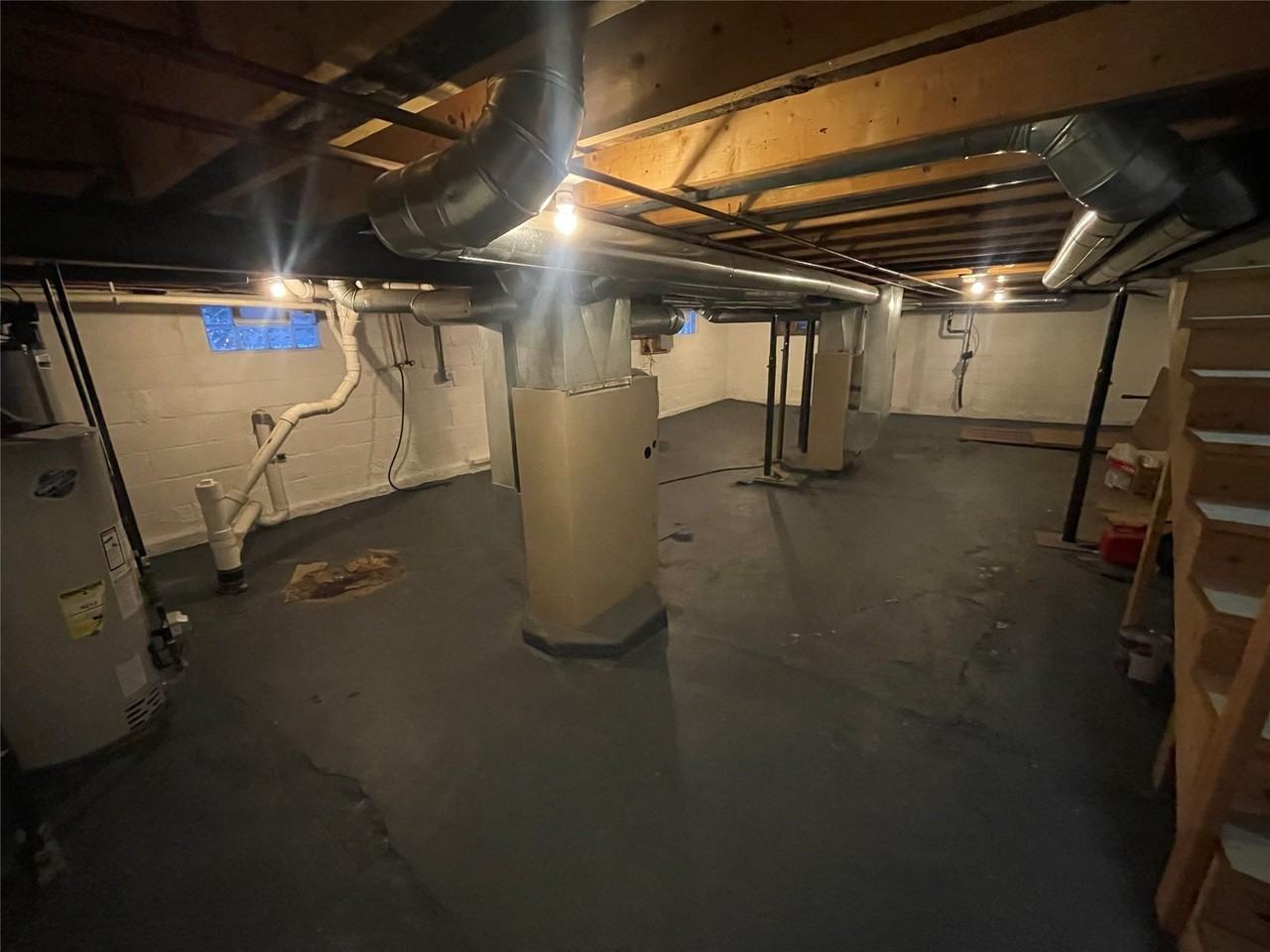 817 W 2nd St Unit 1 #1 - Photo 6 of 10