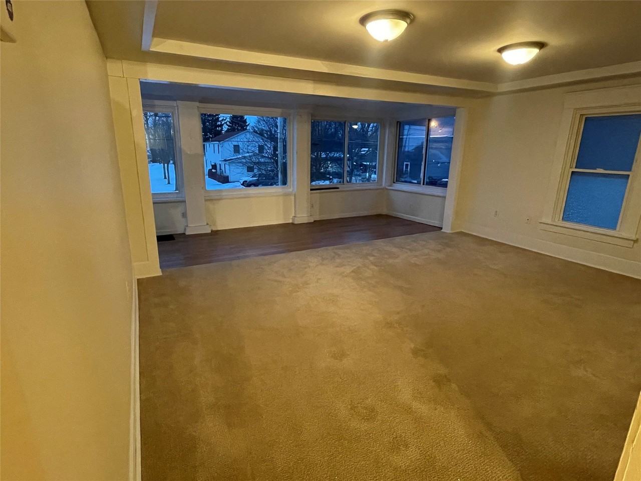 947 W 3rd St - Photo 4 of 15