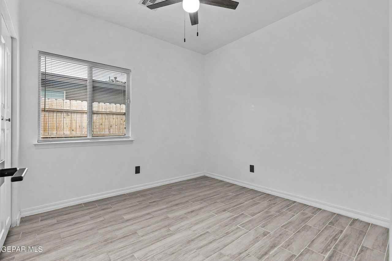 14696 Jesus Almeida - Photo 5 of 30