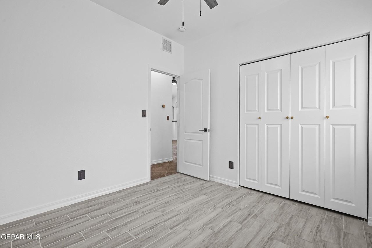 14696 Jesus Almeida - Photo 6 of 30