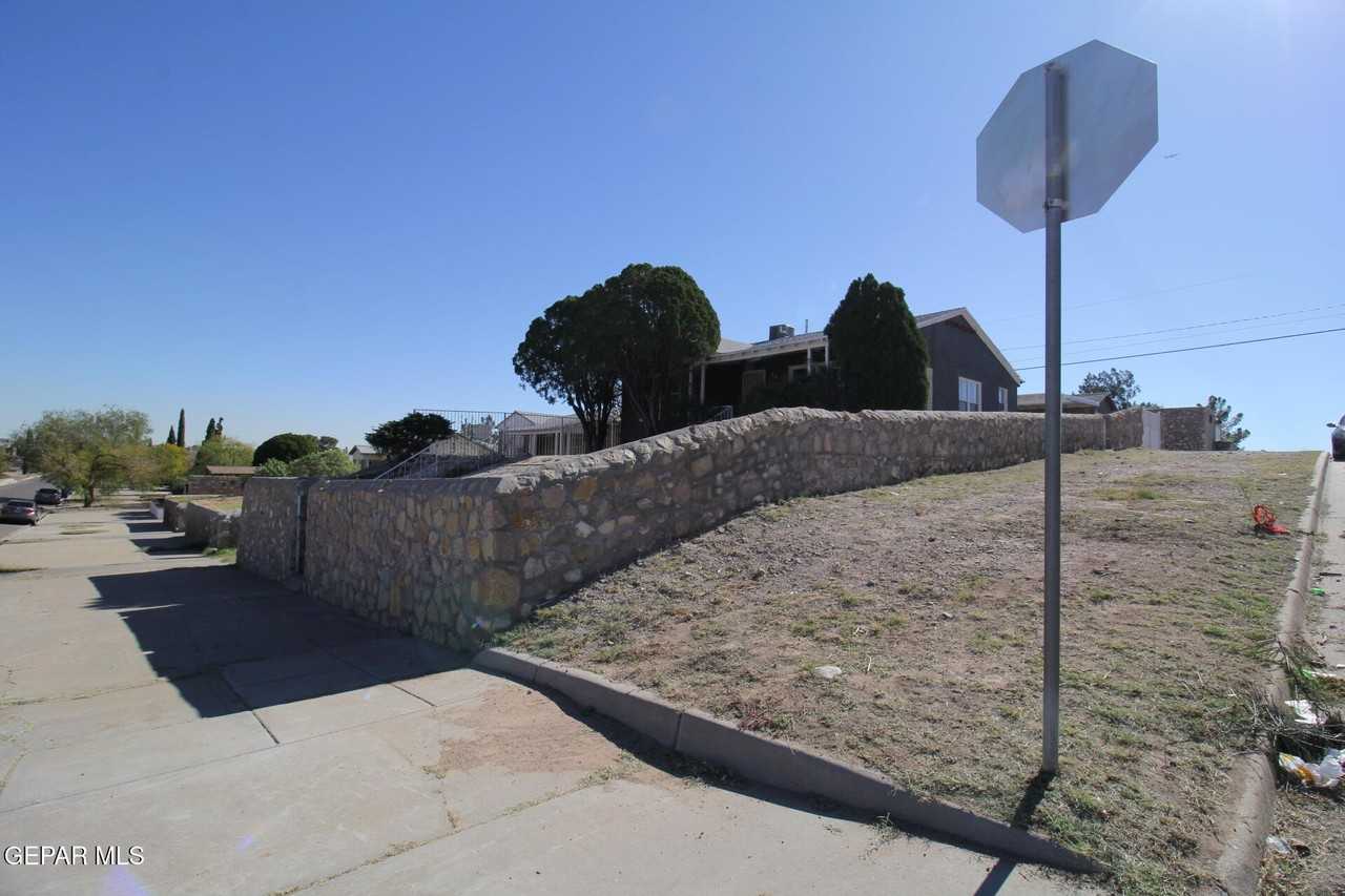 3200 Richmond Ave - Photo 5 of 50