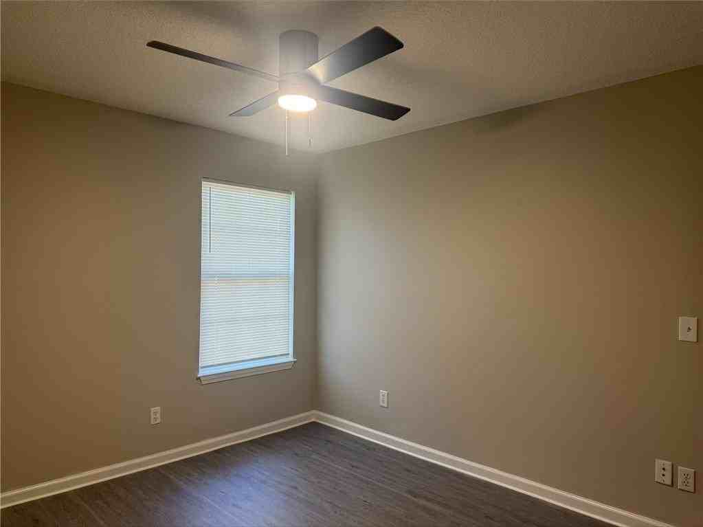 106 Windridge Dr - Photo 7 of 18