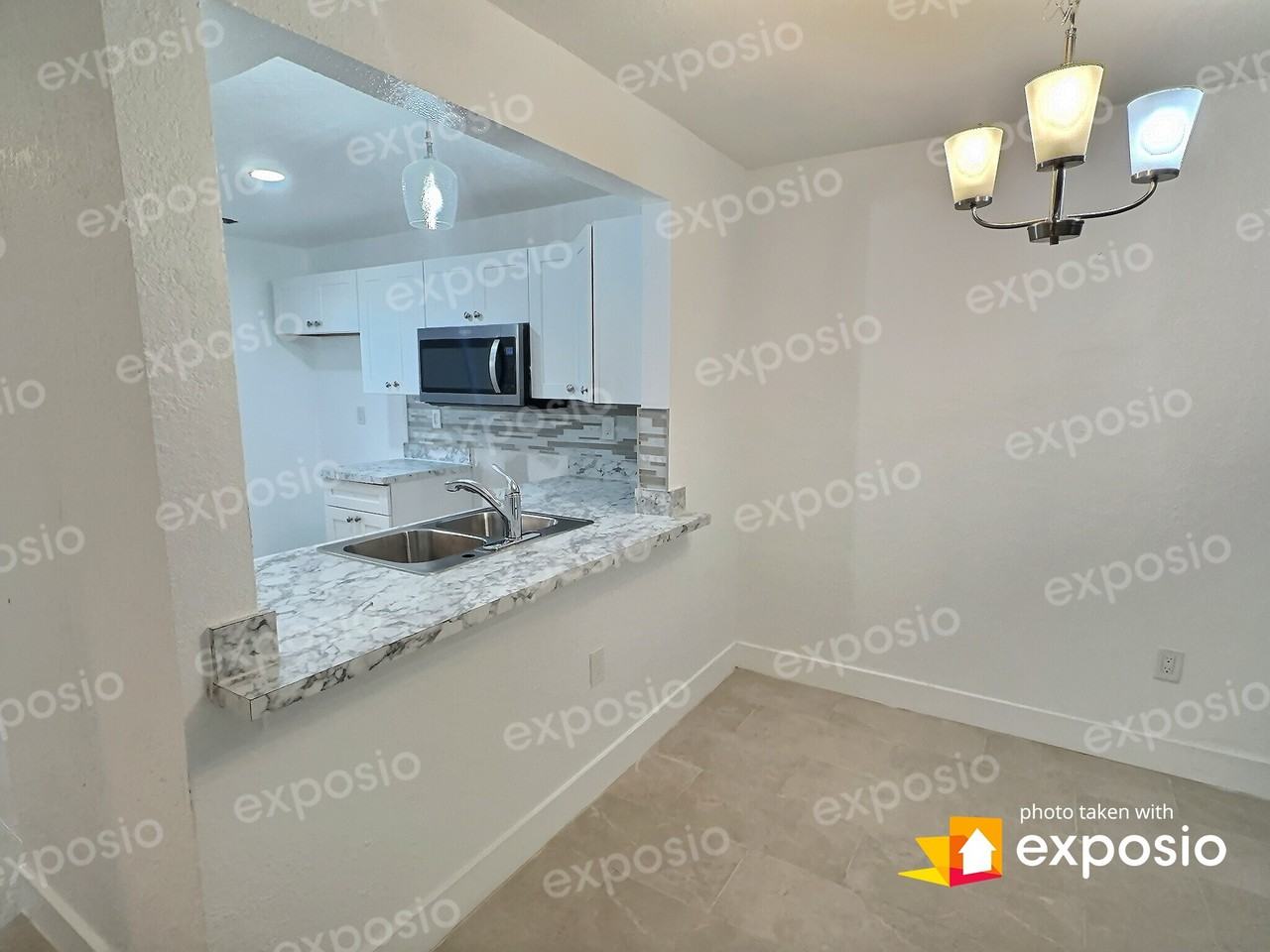 2070 Braman Ave - Photo 2 of 10