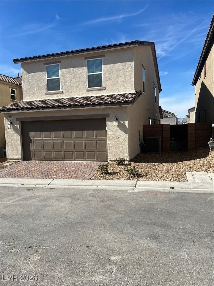 3625 Torres Novas Ln - Photo 3 of 33