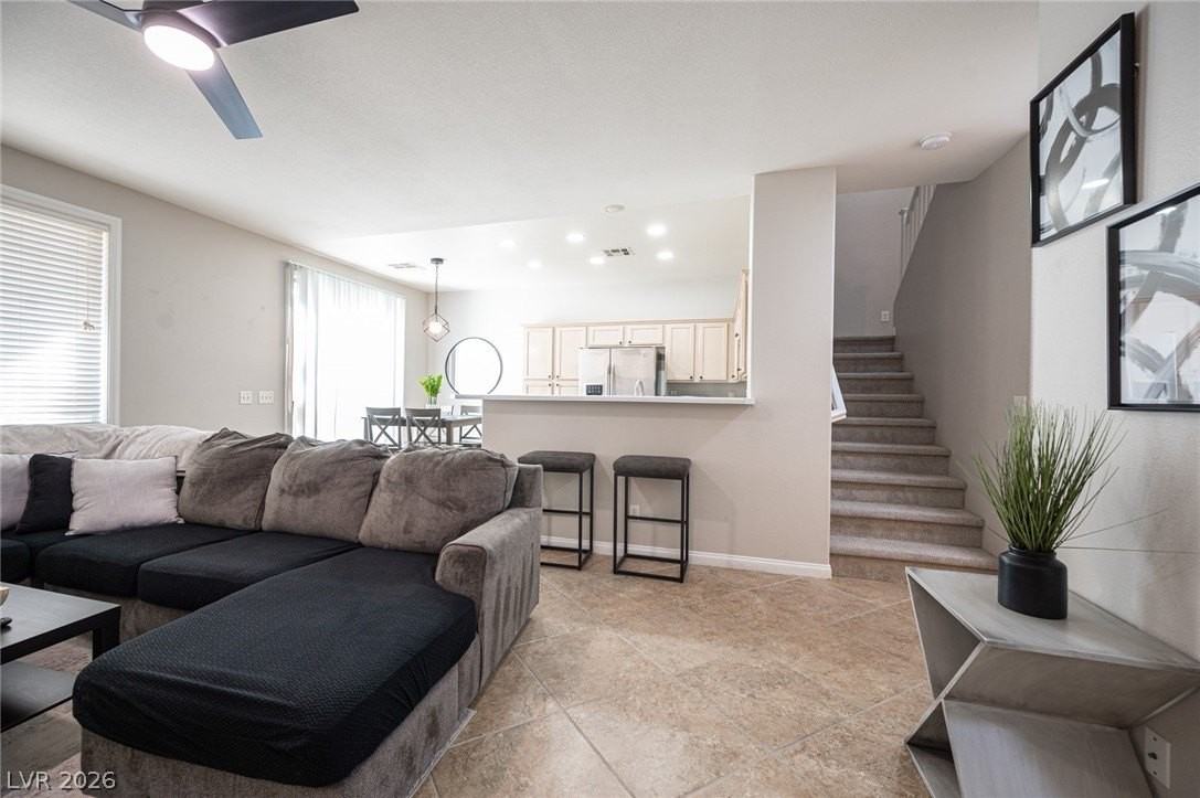 641 Solitude Point Ave - Photo 3 of 50