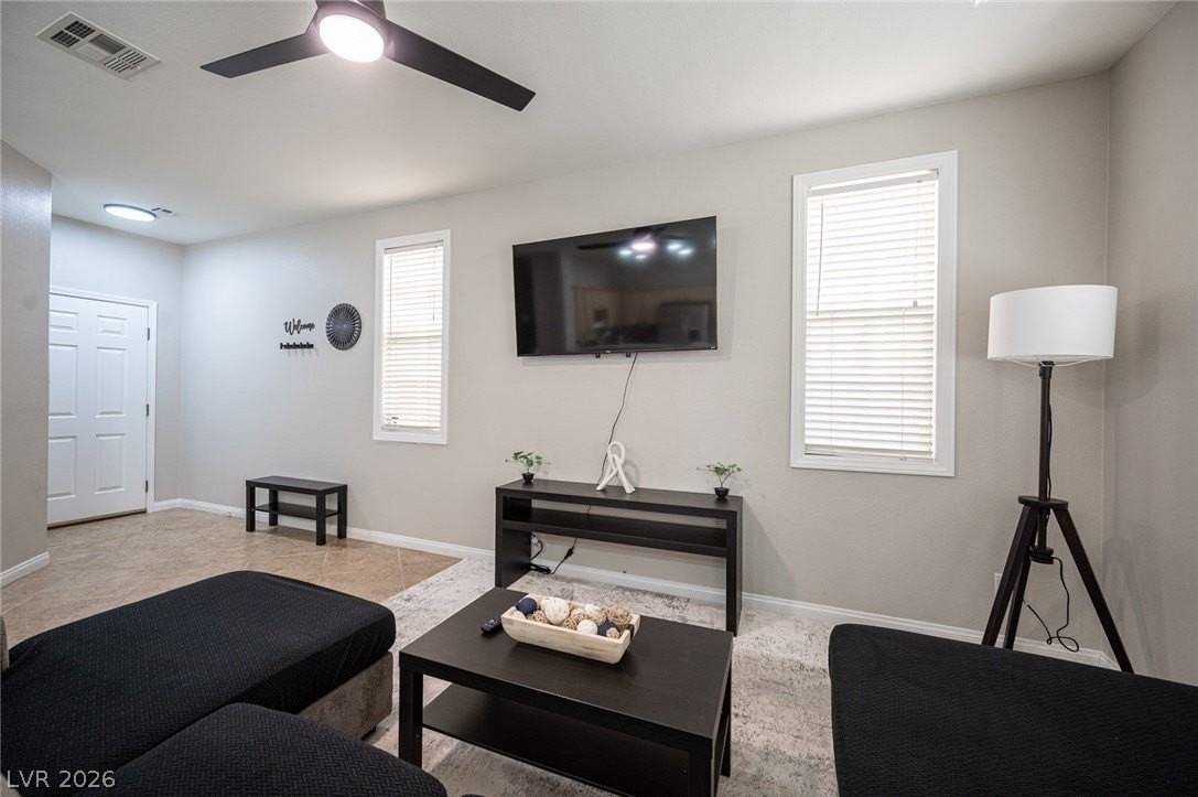 641 Solitude Point Ave - Photo 7 of 50