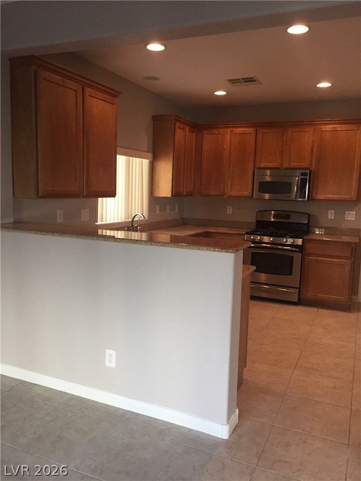 6582 Gertrude Ct - Photo 5 of 18