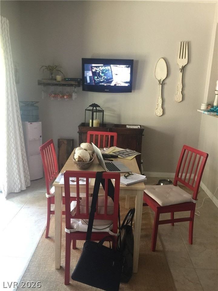 6582 Gertrude Ct - Photo 7 of 18