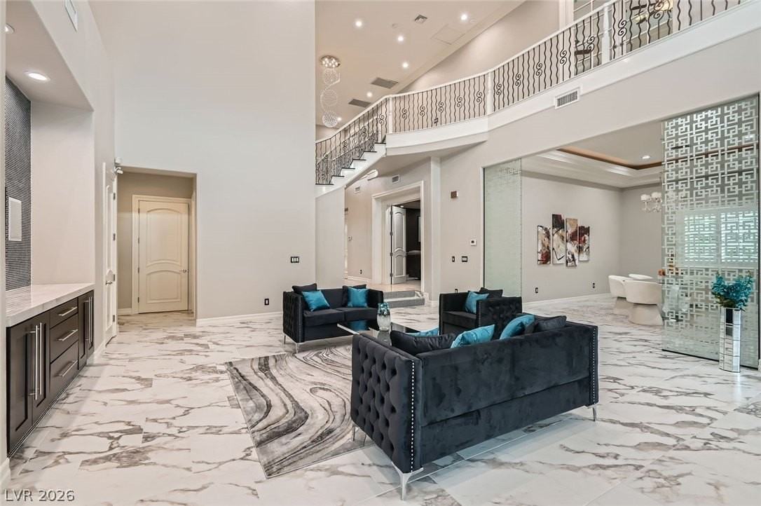 5367 Secluded Brook Ct - Photo 6 of 50