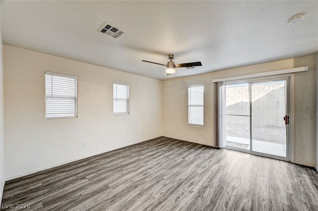 3672 Moonlit Beach Ave - Photo 5 of 26