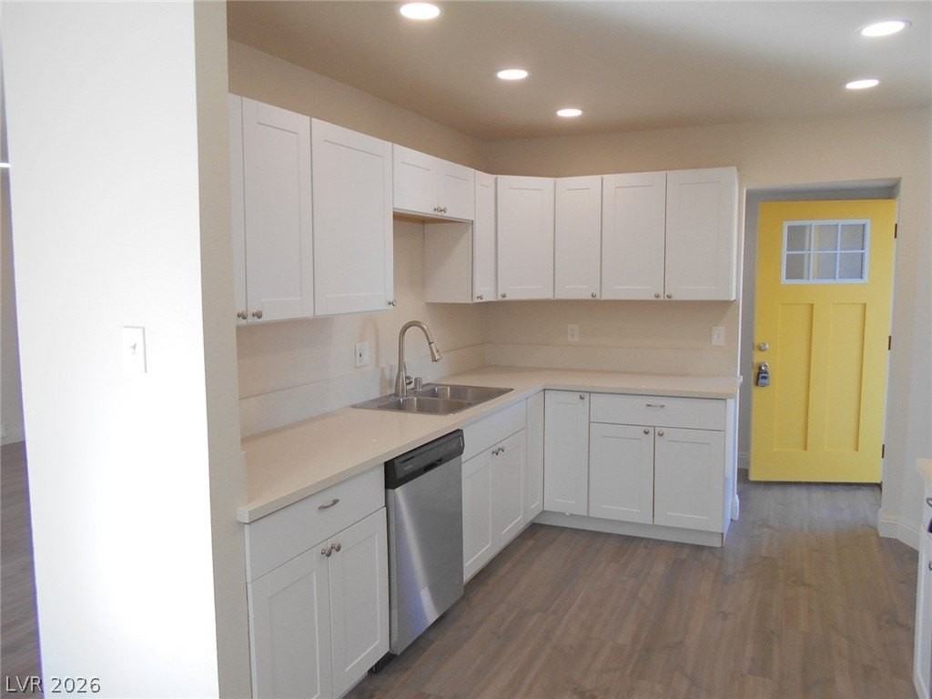 2457 Tournament St - Photo 2 of 13