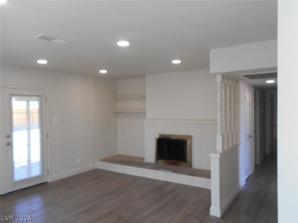 2457 Tournament St - Photo 6 of 13