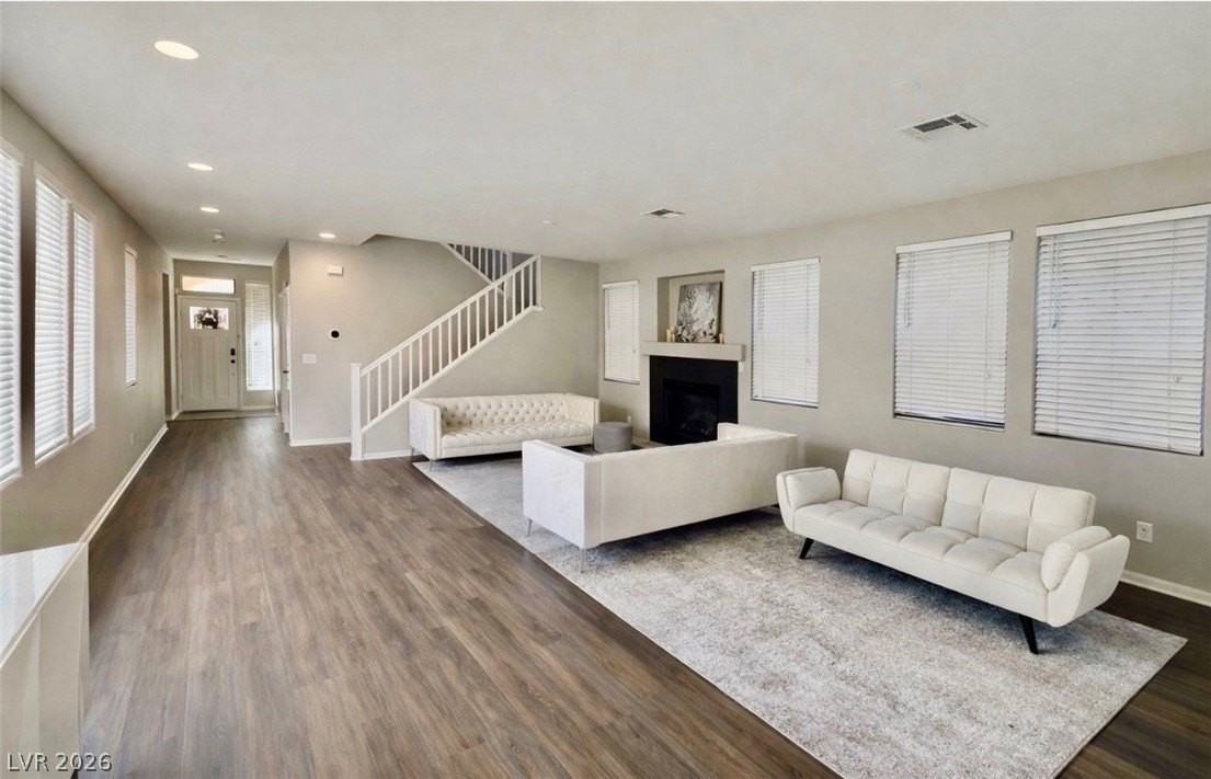 3932 Bagua Ct - Photo 3 of 46