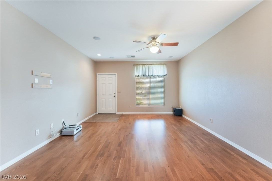 3956 Fragrant Jasmine Ave - Photo 6 of 38